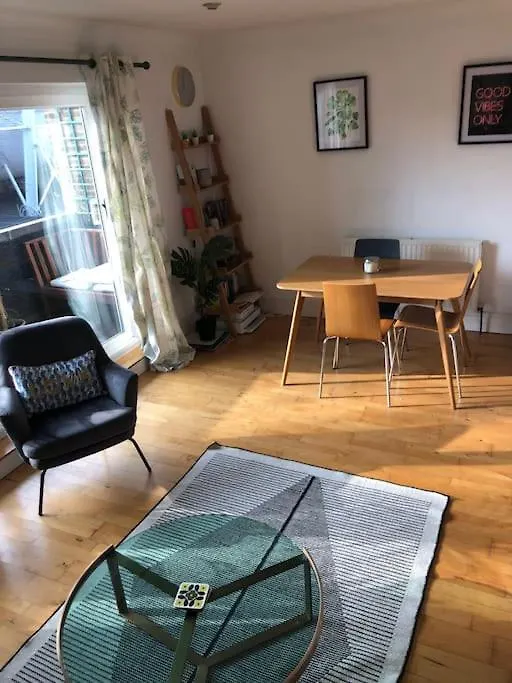 Apartment With Balcony West Bridgford Nottingham United Kingdom