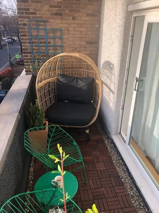 Apartment With Balcony West Bridgford Nottingham